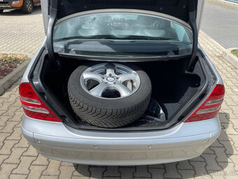 Mercedes-Benz Třídy C 1.8i 203 Kompressor sedan - 8