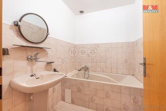 Prodej rodinného domu, 270 m², Borek - 8