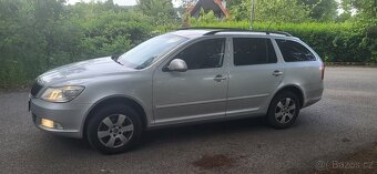 Škoda Octavia combi II 2.0 TDI 103KW Elegance Tažné-CZ-TOP - 8