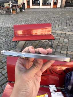 iPhone 15 Pro Max 256 GB – zablokovaný iCloud, na díly - 8