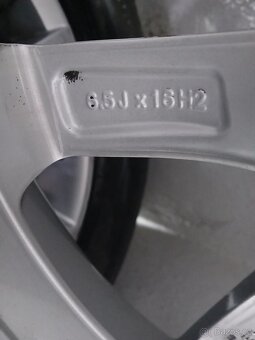 SADA LETNÍCH KOL VOLKSWAGEN 5X112 R16 - 8