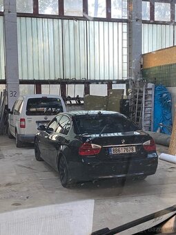 Bmw e 90 , 318 d - 8