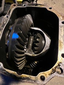 BMW 3er E46 330i diferenciál poměr 2,93 manuál - 8
