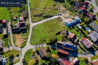 Prodej klidného pozemku Zlín - Velíková - 8