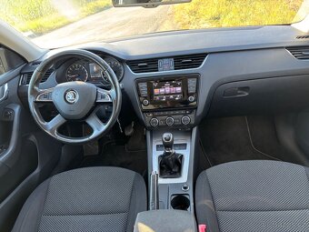 Škoda Octavia - 8