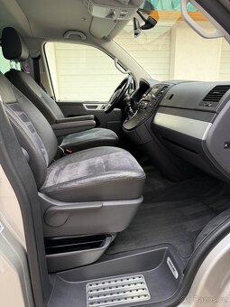 VW Multivan 2.0 TDI Highline 4Motion - 8