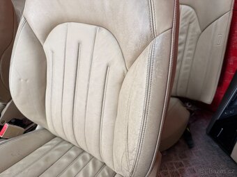 SEDAČKY AUDI A8 4H D4 - 8