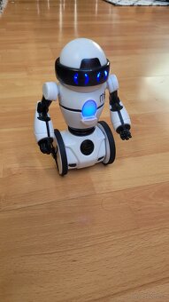 MIP robot WowWee - 8