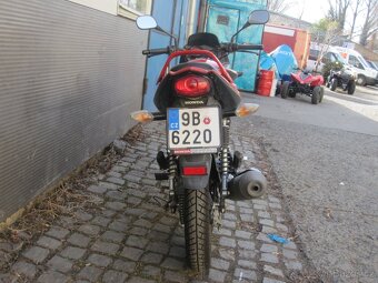Honda CBF 125 - 8