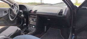Mazda MX3 - 8
