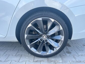 Škoda Superb, 1.8 TSI Style, ČR, 1.maj - 8