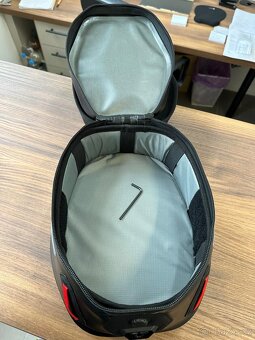 PRO Yukon WP tank bag. 6 l. - 8
