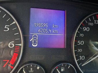 Renault Laguna - 8