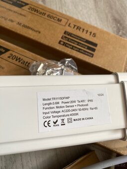 Led zářivky voděodolné 20 Watt , 60 cm - 8