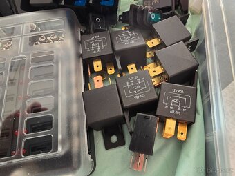 elektroinstalační materiál - nový - 8