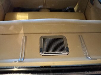 Škoda Octavia De Agostini 1:8 - 8