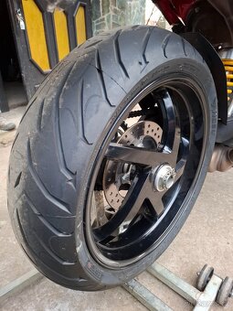 Ducati Multistrada 1100 - 8