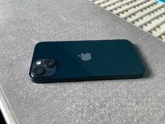 Prodám výjimečný stav iPhone 13 128gb - 8