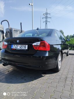 BMW 325i E90 2005 - 8