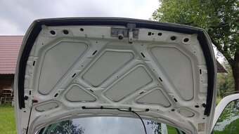 Lancia Ypsilon 1.1 - 8