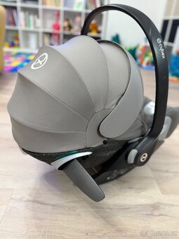 Set dětské autosedačky Cybex Plus + Base T rezervace do 25. - 8