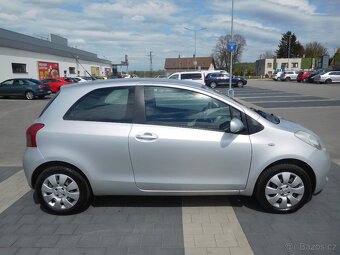 Toyota Yaris 1.0 VVTi Base, 51 kW, Klima - 8