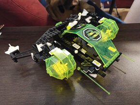 LEGO Space 6981 Aerial Intruder - 8