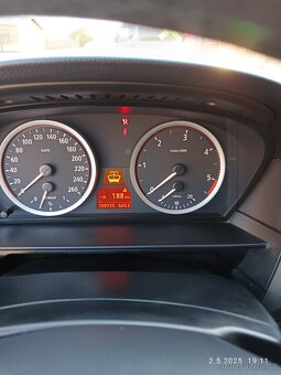 Prodám BMW e61 525d r.v.2005 - 8