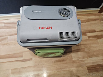 Autolednička Bosch SCM 3124 - 8