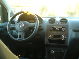 VW Caddy 1.2TSI 77kW, r.v.2014, naj. 223 tis.km. - 8