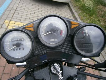 Yamaha XJ 600 - 8