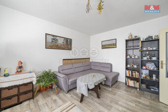 Prodej bytu 1+1, 44 m², Hronov, ul. Husova - 8