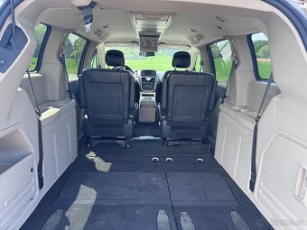 Chrysler Town Country 3,6 LPG Limited DVD 2014 - 8