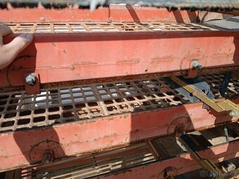 Třídička brambor - 8