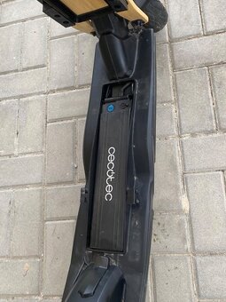 Elektrokoloběžka - 8