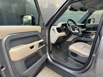 Land Rover Defender D300 110 HSE AWD AT ČR DPH - 8