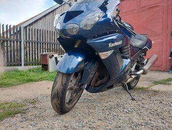 Kawasaki ZZR 1400 - 8