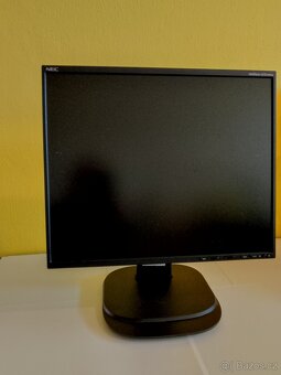 LCD MONITOR 19.0 NEC MuiltiSync EA 190M - 8