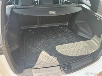 Hyundai i30 kombi 1.6gdi 99kw - 8