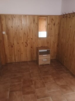 Pronájem bydlení na statku - 8