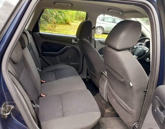 Ford Focus - 8