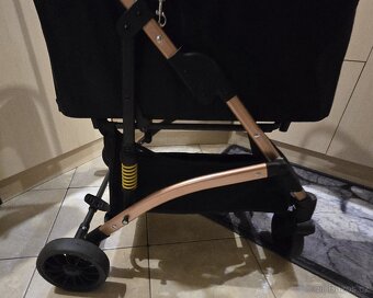 Kočárek pro malé psy nebo kočky. - 8