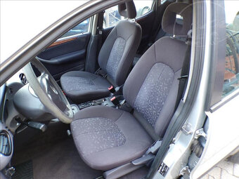 Mercedes-Benz I 1,6 AUTOMAT,ELEGANCE - 8