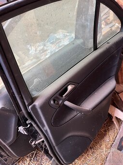 Mercedes C 2005 limuzína - 8