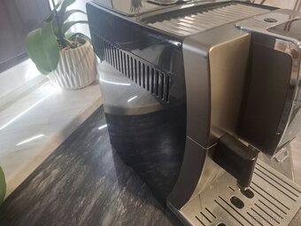 Kávovar DeLobghi Dinamica Plus - 8