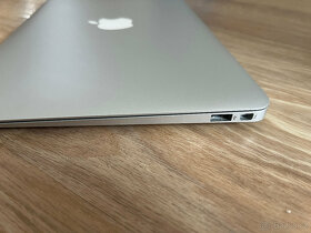 Apple MacBook Air (11-inch, Mid 2011) - 8