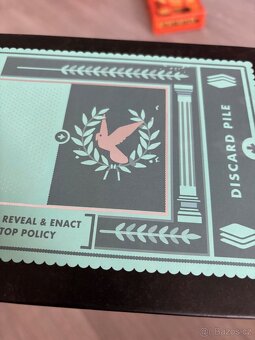 SECRET HITLER - desková hra se skrytými rolemi - 8