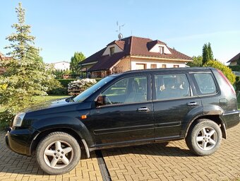 Nissan X-TRAIL - 8