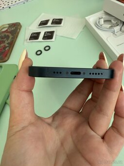 Iphone 14 256 GB s přislušenstvím - 8