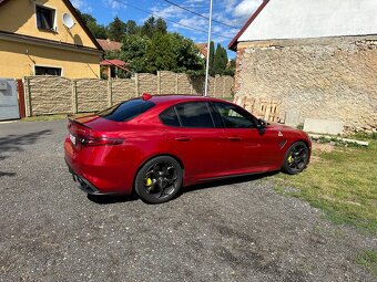 Alfa Romeo Giulia Quadrifoglio (odpočet dph) - 8